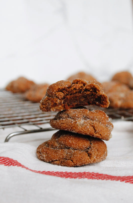 Vegan Ginger Cookies - Coconut Whisk