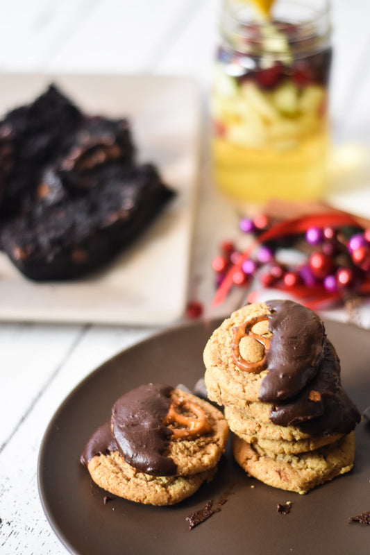 Peanut Butter Chocolate Pretzel Cookies | Vegan + Gluten-Free - Coconut Whisk